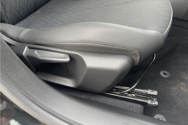 2020 Vauxhall Corsa 1.2 Turbo Elite Nav Premium Hatchback 5dr Petrol Auto Euro 6 (s/s) (100 ps) - Cloth, photo 29