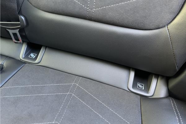 2023 Vauxhall Grandland 1.2 Turbo Ultimate SUV 5dr Petrol Auto Euro 6 (s/s) (130 ps) - Black Alcantara, photo 32
