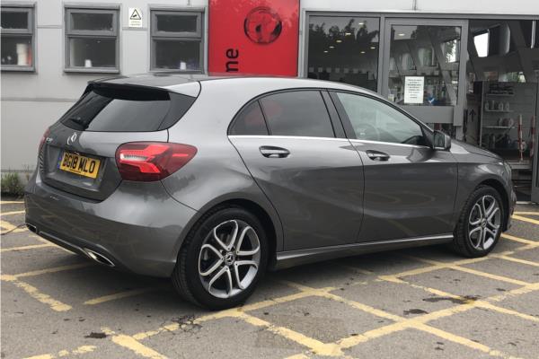 Non Franchise 2018 Mercedes-benz a 200 Sport Edition Auto - Leather, photo 8