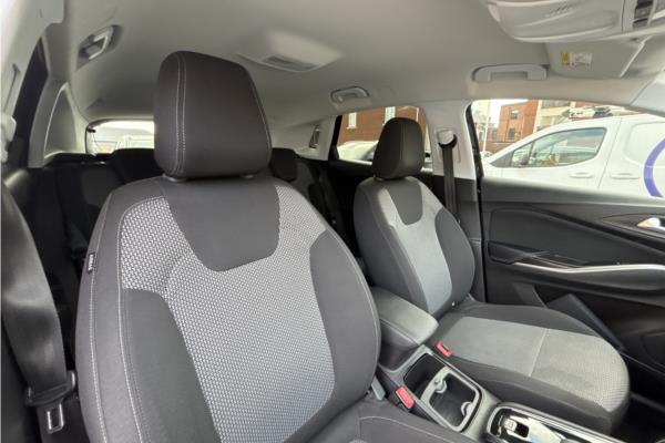 2019 Vauxhall Grandland X 1.2 Turbo SE SUV 5dr Petrol Auto 8Spd Euro 6 (s/s) (130 ps) - Cloth, photo 34