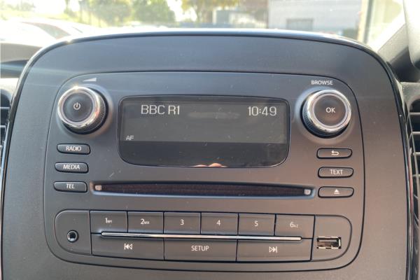 2016 VAUXHALL VIVARO - Cloth, photo 17