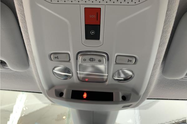 2020 Vauxhall Corsa 1.2 Turbo Elite Nav Premium Hatchback 5dr Petrol Auto Euro 6 (s/s) (100 ps) - Cloth, photo 25