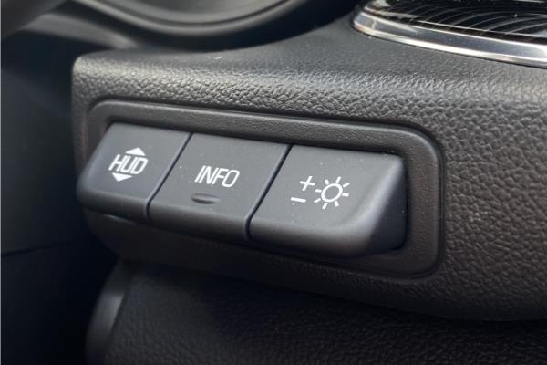 2019 Vauxhall Insignia 2.0 Turbo D BlueInjection Elite Nav Sports Tourer 5dr Diesel Auto Euro 6 (s/s) (170 ps) - Black Siena, photo 42