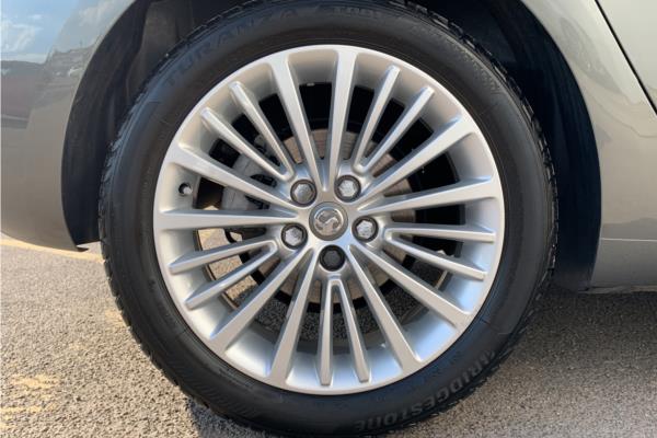 2019 Vauxhall Astra 1.4i Turbo GPF Elite Nav Hatchback 5dr Petrol Auto Euro 6 (s/s) (150 ps) - Leather, photo 20