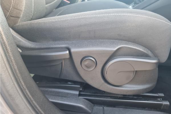 2018 Vauxhall Zafira Tourer 1.4i Turbo SRi Nav MPV 5dr Petrol Manual Euro 6 (140 ps) - Cloth, photo 29