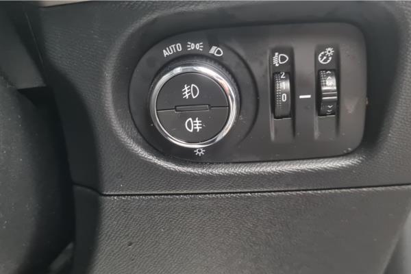 2022 Vauxhall Mokka 1.2 Turbo Elite Premium SUV 5dr Petrol Auto Euro 6 (s/s) (130 ps) - Leather, photo 29