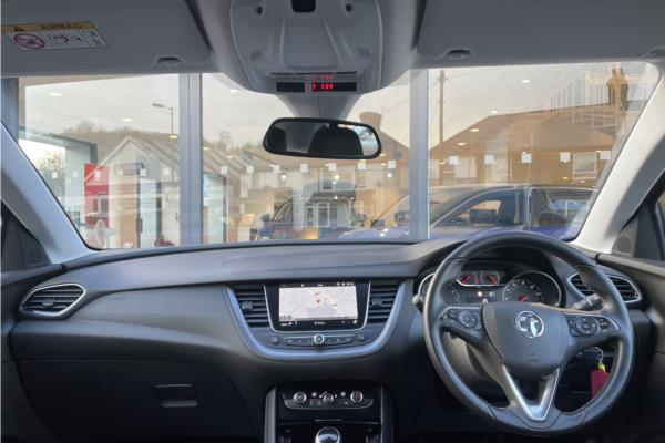 2018 Vauxhall Grandland X 1.2 Turbo GPF Sport Nav SUV 5dr Petrol Auto Euro 6 (s/s) (130 ps) - Cloth, photo 10