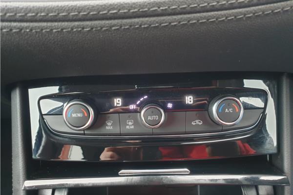 2021 Vauxhall Grandland X 1.2 Turbo SRi Nav SUV 5dr Petrol Manual Euro 6 (s/s) (130 ps) - Cloth/Leather, photo 16