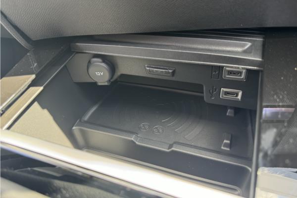 Vauxhall Astra* 5Dr 54kWh 11kWCh Ultimate AU - Jet Blk+alcantr, photo 30