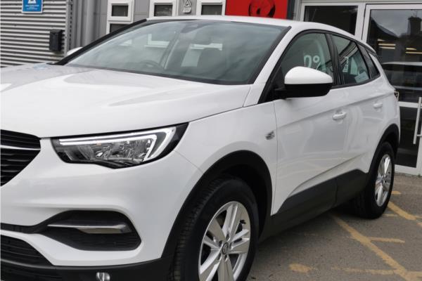2020 Vauxhall Grandland X 1.2 Turbo GPF SE SUV 5dr Petrol Manual Euro 6 (s/s) (130 ps) - Cloth, photo 40
