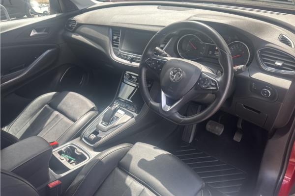 2020 Vauxhall Grandland X 1.6 13.2kWh Ultimate Nav SUV 5dr Petrol Plug-in Hybrid Auto 4WD Euro 6 (s/s) Hybrid4 (300 ps) - Leather, photo 12