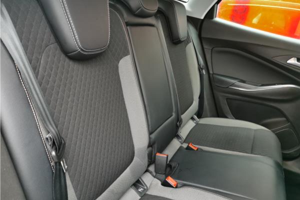 2019 Vauxhall Grandland X 1.2 Turbo Business Edition Nav SUV 5dr Petrol Auto Euro 6 (s/s) (130 ps) - Cloth/Leather, photo 13