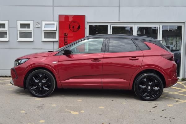 2022 Vauxhall Grandland 1.2 Turbo Ultimate SUV 5dr Petrol Auto Euro 6 (s/s) (130 ps) - Black Alcantara, photo 5
