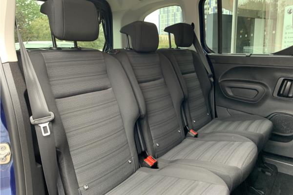 2020 Vauxhall Combo Life 1.2 Turbo Elite MPV 5dr Petrol Auto Euro 6 (s/s) (130 ps) - Cloth, photo 13