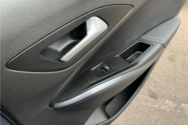 2019 Vauxhall Grandland X 1.2 Turbo GPF Sport Nav SUV 5dr Petrol Auto Euro 6 (s/s) (130 ps) - Cloth, photo 48
