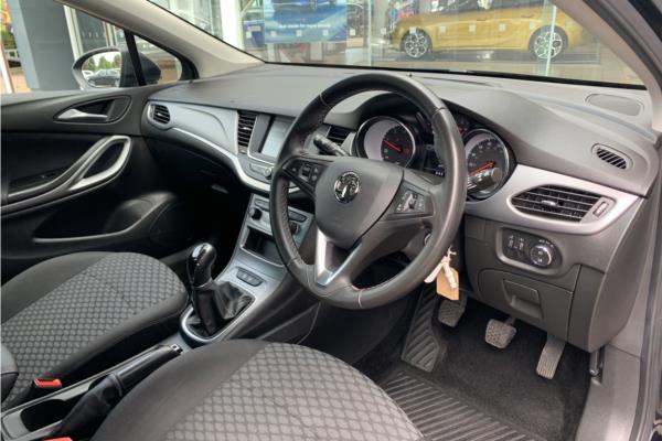 2019 Vauxhall Astra 1.6 CDTi ecoTEC BlueInjection Tech Line Nav Sports Tourer 5dr Diesel Euro 6 (s/s) (110 ps) - Cloth, photo 12