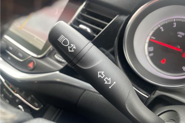 2019 Vauxhall Astra 1.4i Turbo Elite Nav Sports Tourer 5dr Petrol Auto Euro 6 (s/s) (150 ps) - Leather, photo 29