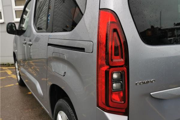 2022 Vauxhall Combo Life 1.5 Turbo D SE MPV 5dr Diesel Manual 6Spd Euro 6 (s/s) (100 ps) - Cloth, photo 37