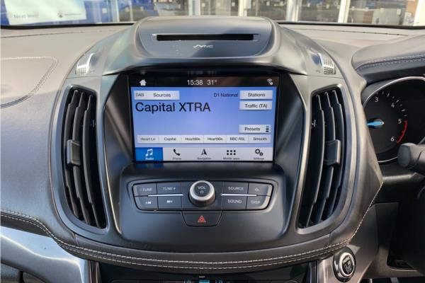 2018 Ford Kuga 2.0 TDCi EcoBlue Vignale SUV 5dr Diesel Powershift AWD (s/s) (180 ps)-sequence-16