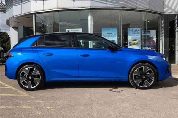 2023 Vauxhall Astra Electric 54kWh Ultimate Hatchback 5dr Electric Auto (156 ps) - Black Alcantara, photo 9