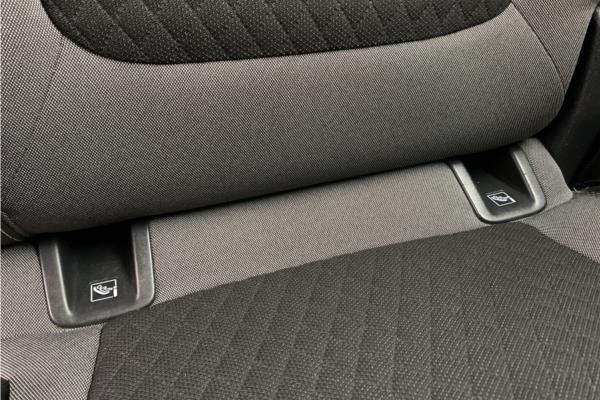 2019 Vauxhall Grandland X 1.2 Turbo GPF Sport Nav SUV 5dr Petrol Auto Euro 6 (s/s) (130 ps) - Cloth, photo 33