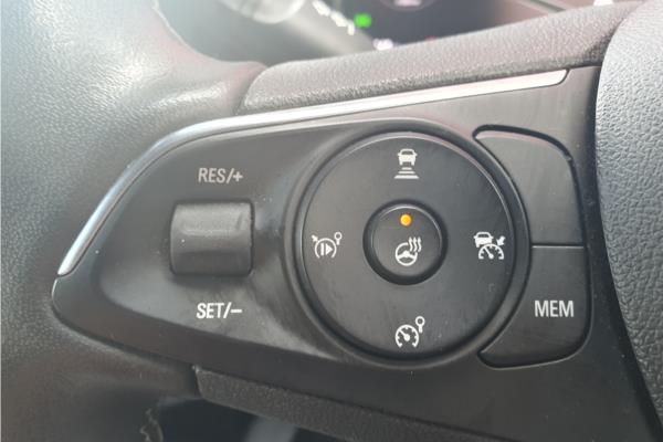 2021 Vauxhall Mokka 1.2 Turbo SRi Nav Premium SUV 5dr Petrol Manual Euro 6 (s/s) (100 ps) - Black Jasmin Lt, photo 18