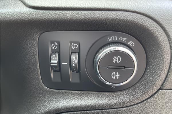 2018 Vauxhall Grandland X 1.2 Turbo SE SUV 5dr Petrol Auto Euro 6 (s/s) (130 ps) - Cloth, photo 21