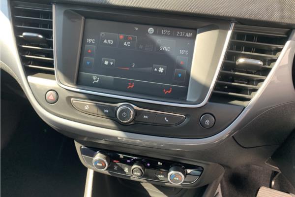 2020 Vauxhall Crossland X 1.2 Turbo Elite SUV 5dr Petrol Auto Euro 6 (s/s) (130 ps) - Cloth, photo 17