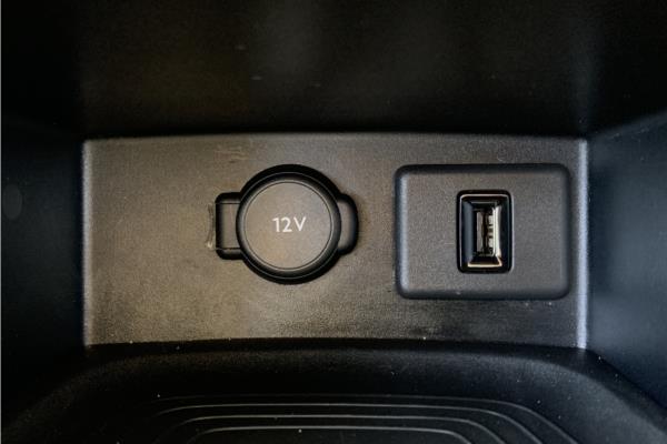 2021 Vauxhall Grandland X 1.2 Turbo SRi Nav SUV 5dr Petrol Auto Euro 6 (s/s) (130 ps) - Cloth, photo 24