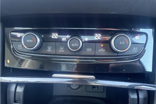 2018 Vauxhall Grandland X 1.2 Turbo Elite Nav SUV 5dr Petrol Manual (s/s) (130 ps) - Black Siena, photo 16