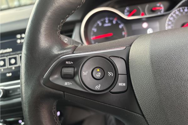 2022 Vauxhall Crossland 1.2 Turbo Ultimate SUV 5dr Petrol Manual Euro 6 (s/s) (110 ps) - Flry Blk Ergnmc, photo 18