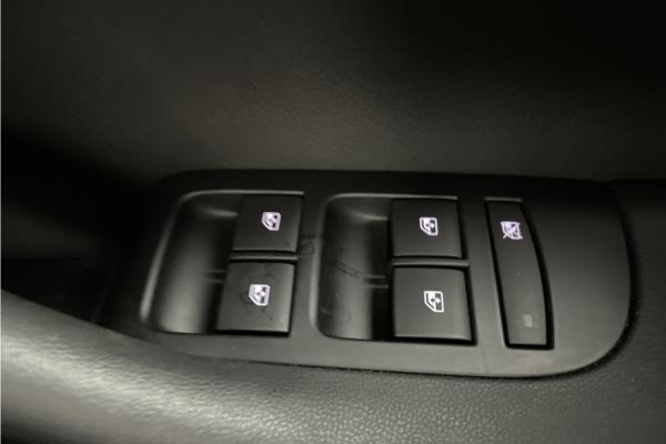 2018 Vauxhall Zafira 1.4T Elite Nav 5dr - Leather, photo 22