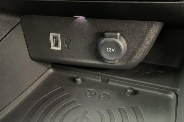 2024 Vauxhall Corsa 1.2 Turbo Ultimate Hatchback 5dr Petrol Auto Euro 6 (s/s) (130 ps) - Alcantara Seat, photo 23