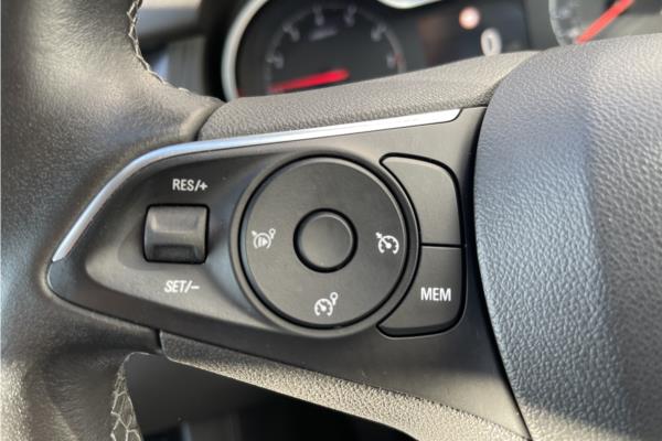 2018 Vauxhall Grandland X 1.2 Turbo Sport Nav SUV 5dr Petrol Manual (s/s) (130 ps) - Cloth, photo 18