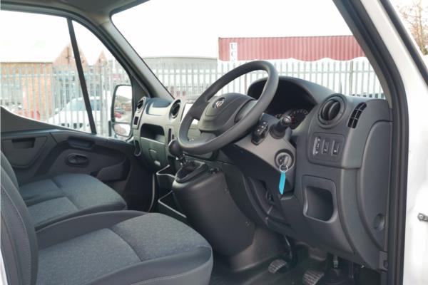 2019 VAUXHALL MOVANO - Pulse Cloth, photo 11