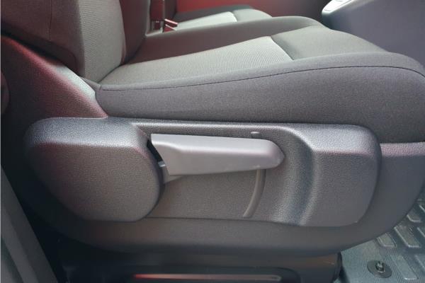 2024 Vauxhall Vivaro-e 3100 75kWh Dynamic Auto L1 H1 6dr (7.4kW Charger) - Curtiba Grey, photo 28