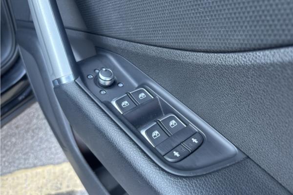 Non Franchise 2021 Audi Q2 1.5 TFSI CoD 35 Sport SUV 5dr Petrol S Tronic Euro 6 (s/s) (150 ps) - Fabic - Cloth, photo 22