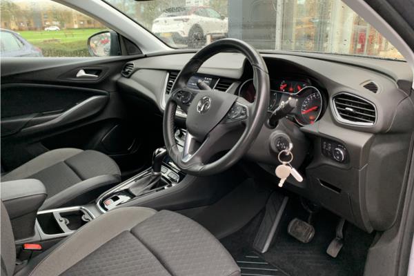 2019 Vauxhall Grandland X 1.2 Turbo GPF Sport Nav SUV 5dr Petrol Auto Euro 6 (s/s) (130 ps) - Cloth, photo 12
