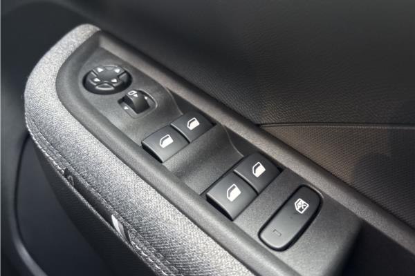 Vauxhall Frontera 1.2 Hybrid 110ps GS E-dct6 - Ergo Feture Gry, photo 21