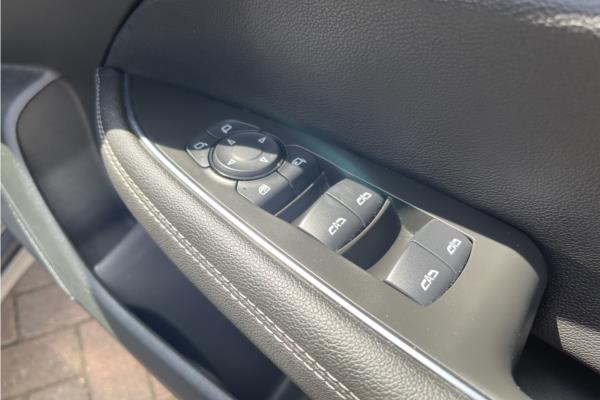 2019 Vauxhall Insignia 1.5i Turbo GPF SRi VX Line Nav Grand Sport 5dr Petrol Automatic Euro 6 (s/s) (165 ps) - Cloth, photo 40