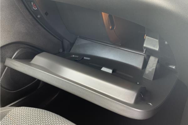 2020 Vauxhall Grandland X 1.2 Turbo SE Premium SUV 5dr Petrol Manual Euro 6 (s/s) (130 ps) - Cloth, photo 26
