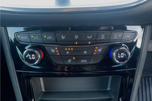 2021 Vauxhall Astra 1.2 Turbo Griffin Edition Hatchback 5dr Petrol Manual Euro 6 (s/s) (145 ps) - Cloth Sienna/Jet Blk, photo 16