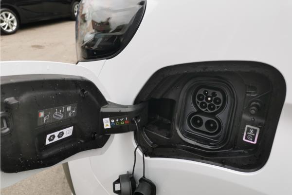 2024 Vauxhall Vivaro Electric 3100 75kWh Pro Panel Van 6dr Electric Auto SWB H1 (7.4kW Charger) (136 ps) - Curtiba Grey, photo 35