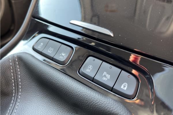 2018 Vauxhall Grandland X 1.2 Turbo Sport Nav SUV 5dr Petrol Manual (s/s) (130 ps) - Cloth, photo 23