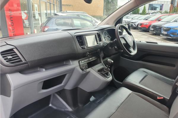 2022 Vauxhall Vivaro - Curtiba Tritone, photo 15