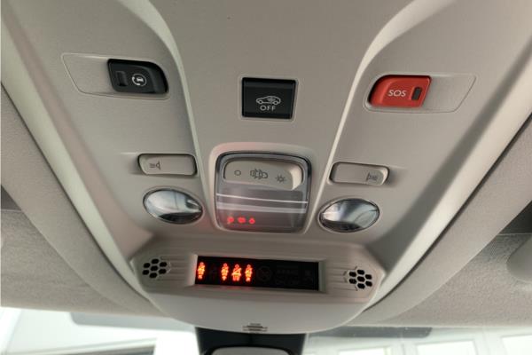 2020 Vauxhall Combo Life 1.2 Turbo Elite MPV 5dr Petrol Auto Euro 6 (s/s) (130 ps) - Cloth, photo 25