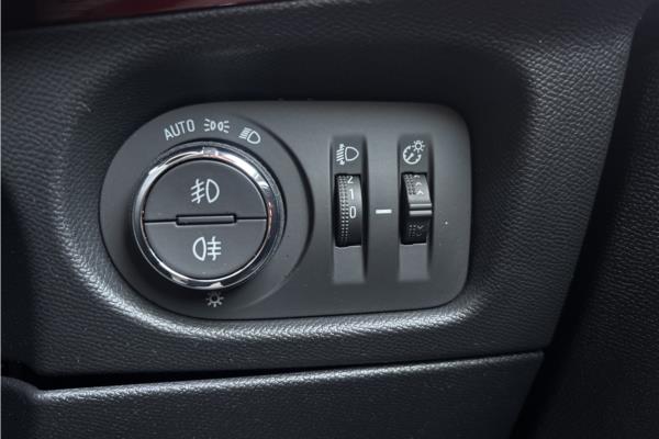 2021 Vauxhall Mokka 1.2 Turbo SRi SUV 5dr Petrol Manual Euro 6 (s/s) (130 ps) - Cloth, photo 21