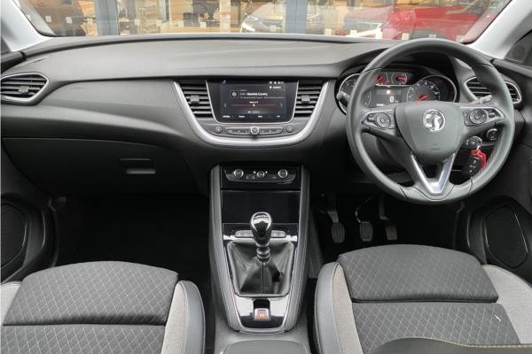 2019 Vauxhall Grandland X 1.2 Turbo Sport Nav SUV 5dr Petrol Manual (s/s) (130 ps) - Berson Black, photo 10