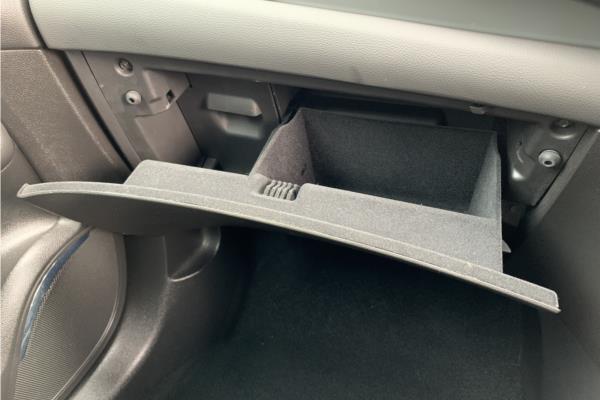 2018 Vauxhall Zafira Tourer 1.4i Turbo SRi Nav MPV 5dr Petrol Manual Euro 6 (140 ps) - Cloth, photo 26