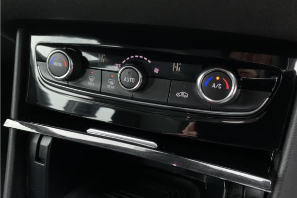 2019 Vauxhall Grandland X 1.2 Turbo GPF SE SUV 5dr Petrol Manual Euro 6 (s/s) (130 ps) - Cloth, photo 16